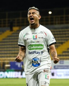 Once Caldas resistió y se llevó un triunfo de oro ante Equidad